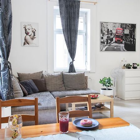 Dora Apartment Near Buda Castle With Parking! Budapeszt Zewnętrze zdjęcie