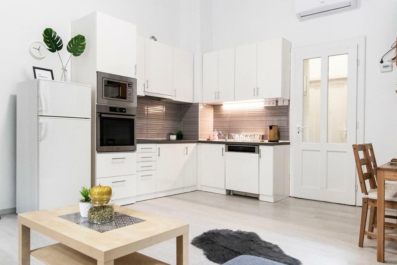 Dora Apartment Near Buda Castle With Parking! Budapeszt Zewnętrze zdjęcie