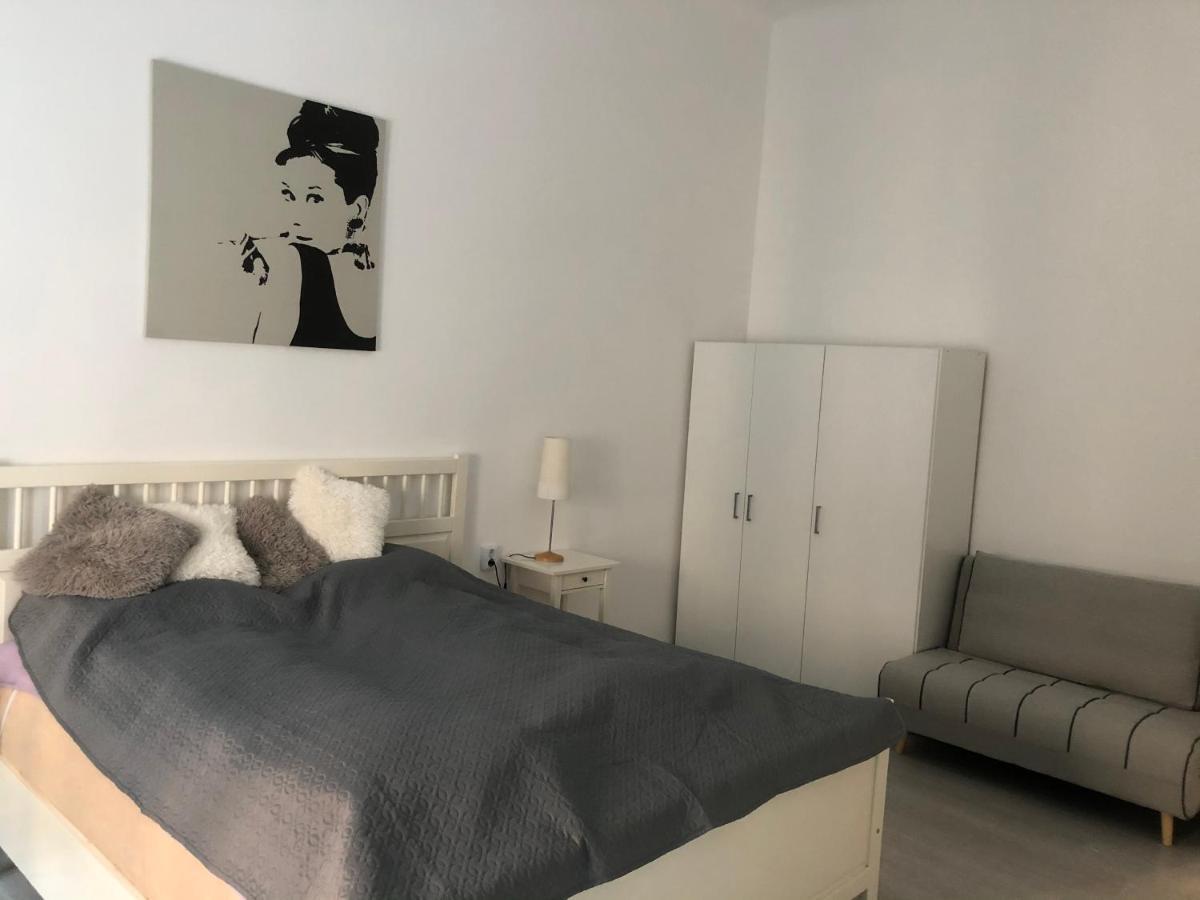 Dora Apartment Near Buda Castle With Parking! Budapeszt Zewnętrze zdjęcie